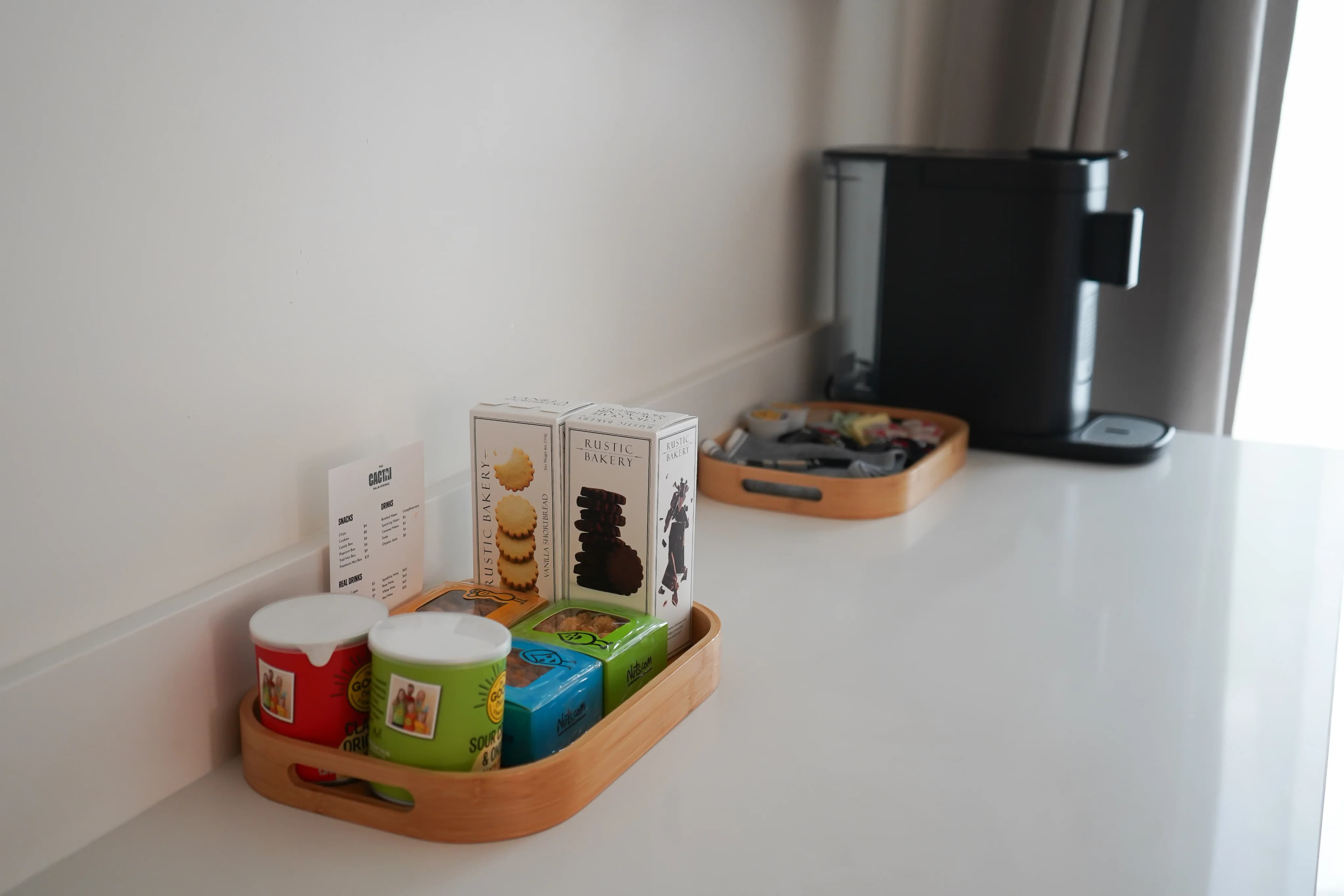 Mini Bar